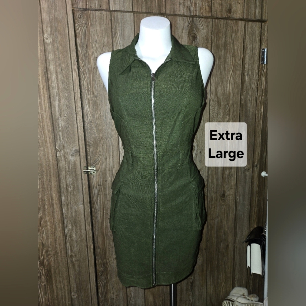 Green Zip-Up Cargo Dress | Windsor